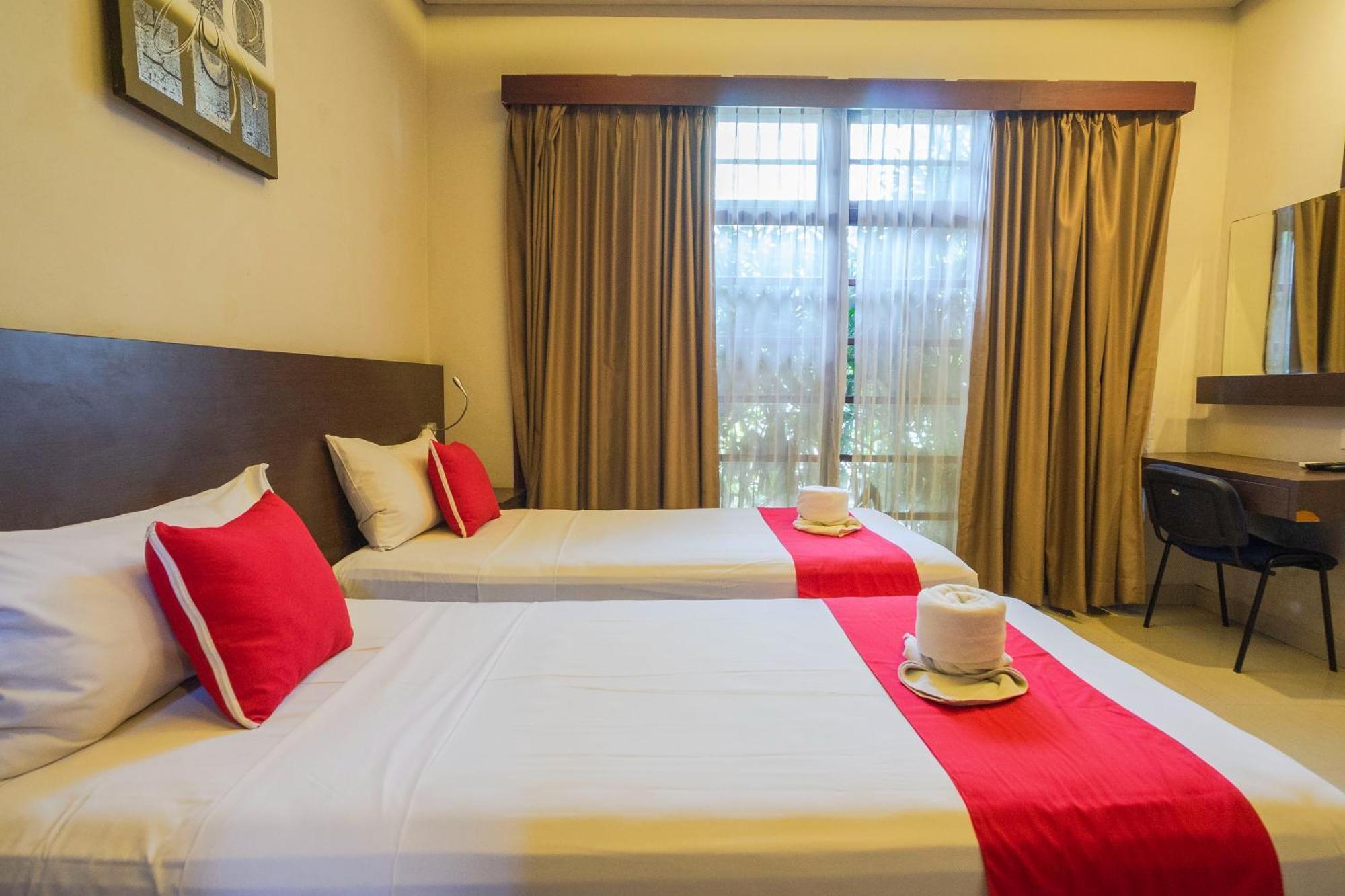 Hotel Akarsa Transit Sanur Exterior foto