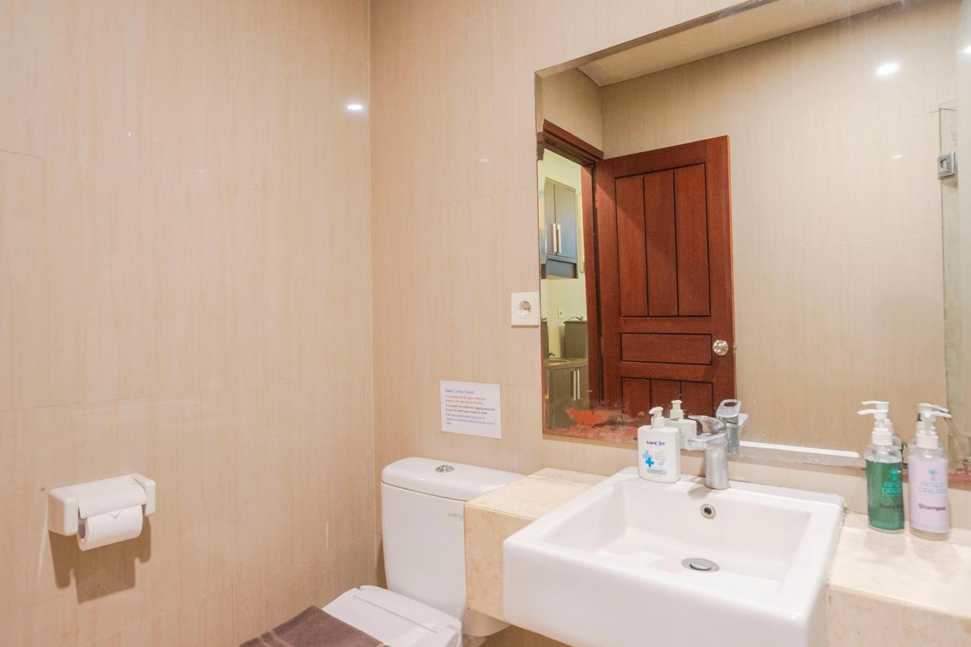 Hotel Akarsa Transit Sanur Exterior foto
